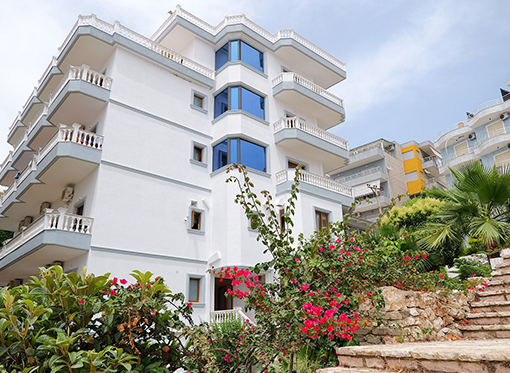 Hotel Alph (Sarandë)